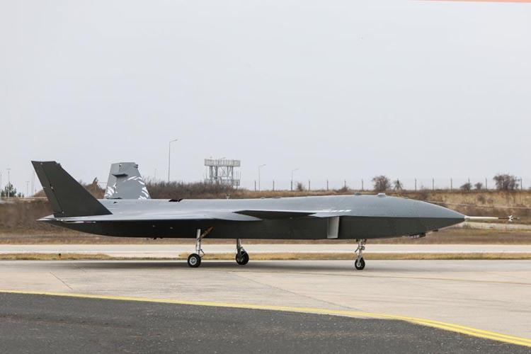 KAAN, Bayraktar TB-2, Akıncı ve Kızılelma Yunan gazete manşetten verdi: Doktrini değiştirdi