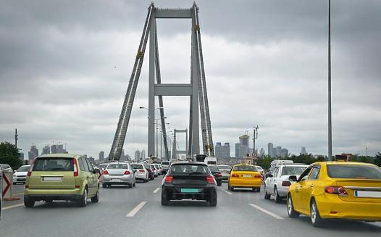 AYM’nin trafik sigortası iptal kararı kimi, nasıl etkileyecek Araba almak isteyen ve satmak isteyen herkesi ilgilendiriyor