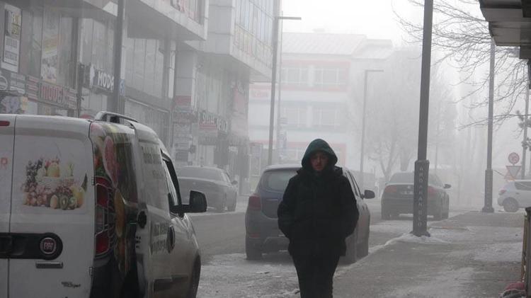Türkiyenin en soğuk ve en sıcak gün rekorları kıran illeri belli oldu 53 yıllık Meteoroloji raporunda çarpıcı rakamlar ortaya çıktı