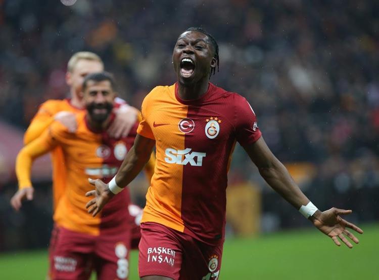 Galatasaray Çaykur Rizespor maçında gol yağmuru: 6-2