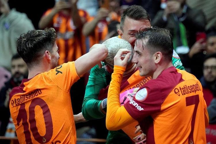 Galatasaray Çaykur Rizespor maçında gol yağmuru: 6-2