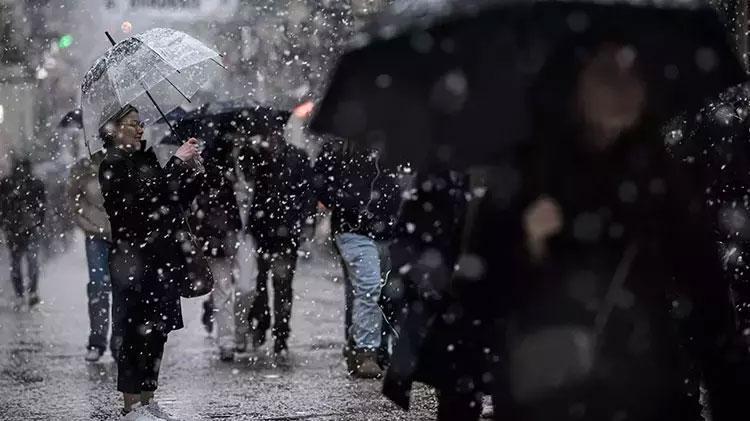 Yoğun kar yağışı, yağmur ve sağanak Ramazan ayında havalar nasıl olacak Meteoroloji son hava durumu raporunu açıkladı