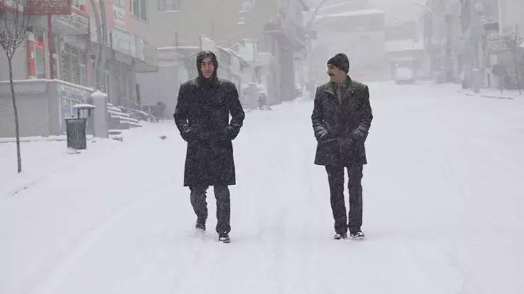 Yoğun kar yağışı, yağmur ve sağanak Ramazan ayında havalar nasıl olacak Meteoroloji son hava durumu raporunu açıkladı