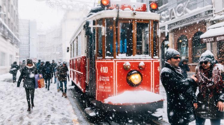 Sıcak hava gidiyor kar yağışları geliyor Meteorolojiden çığ ve toz aşımı uyarısı