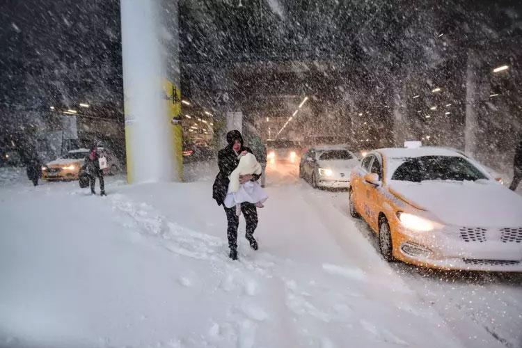 Sıcak hava gidiyor kar yağışları geliyor Meteorolojiden çığ ve toz aşımı uyarısı