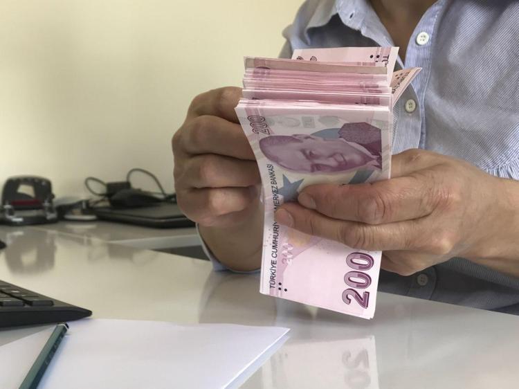 Evde bakım maaşı bayramdan önce yatar mı 2024 Nisan ayı evde bakım maaşı bayramdan önce yatacak mı