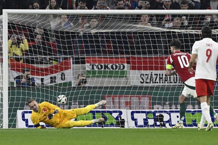 Millilerden Montella ile ilk mağlubiyet: Macaristan - Türkiye: 1-0