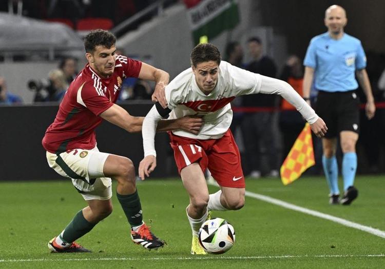 Millilerden Montella ile ilk mağlubiyet: Macaristan - Türkiye: 1-0