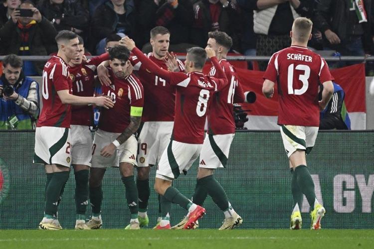 Millilerden Montella ile ilk mağlubiyet: Macaristan - Türkiye: 1-0