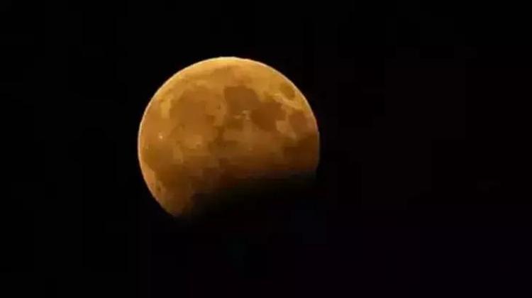 AY TUTULMASI SAAT KAÇTA BAŞLIYOR