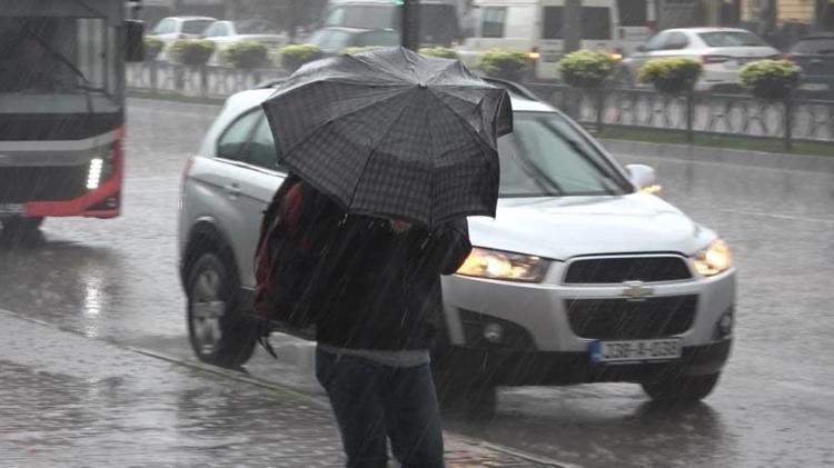 Yerel seçim günü yurtta hava durumu nasıl olacak Meteoroloji son dakika raporunu yayınladı toz taşınımı uyarısında bulundu