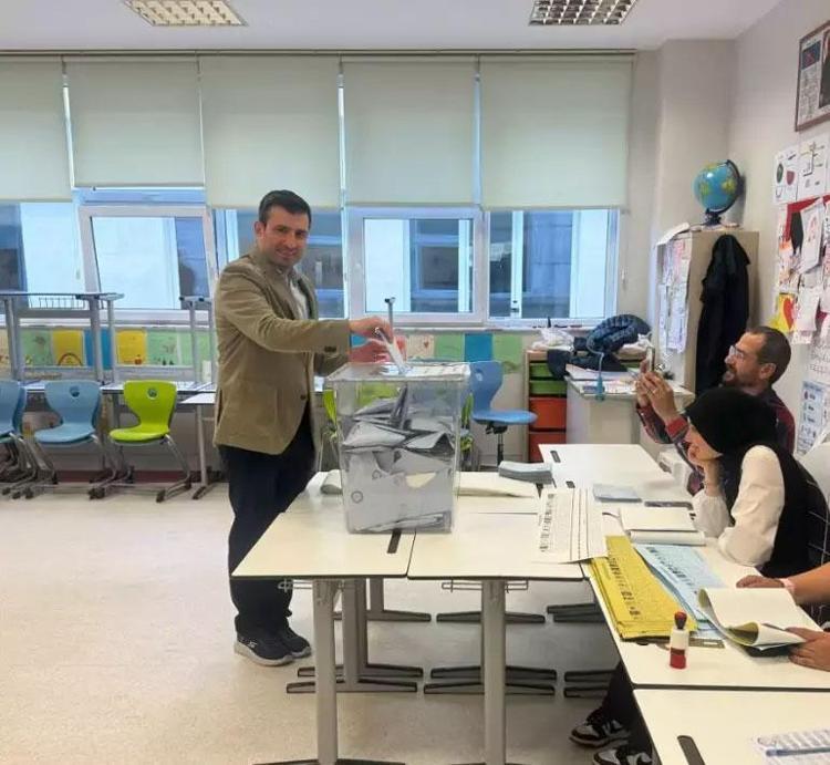 Türkiye sandıkta seçimini yapıyor Oy kullanırken dikkat edilmesi gerekenler tek tek açıklandı