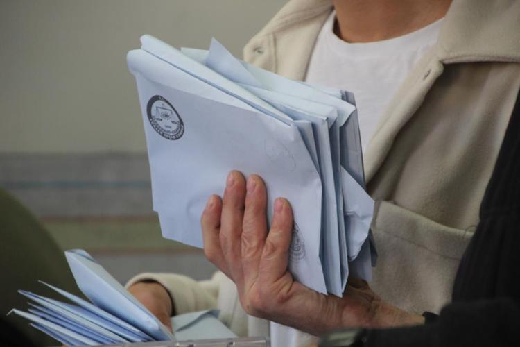 Sandık sayımı ne zaman biter, oy sayımı başladı mı, kaçta başlıyor, ne zaman Sandıklar kaçta açılıyor
