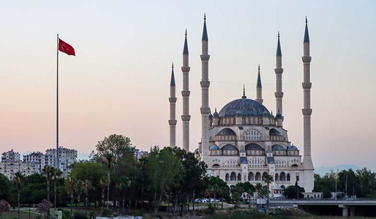 ADANADA FIRANSIZCA ETKİSİ