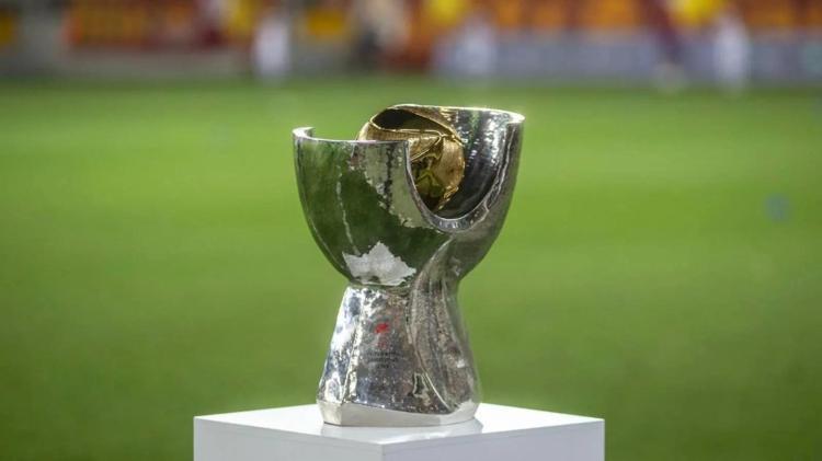 Süper Kupa ertelendi mi Fenerbahçe Galatasaray Süper Kupa finali tatil mi edildi Şimdi ne olacak