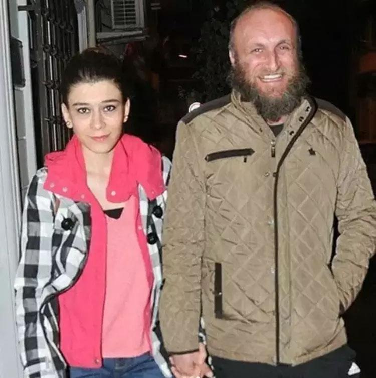 Boşanma kararı almışlardı Oflu Hoca aylar sonra beraber eşiyle görüntülendi