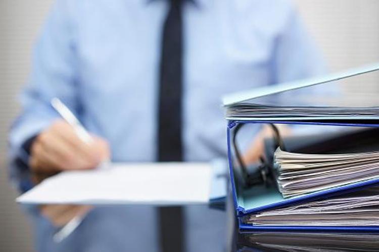 HAZİNE VE MALİYE BAKANLIĞI 1272 PERSONEL ALIMI YAPACAK