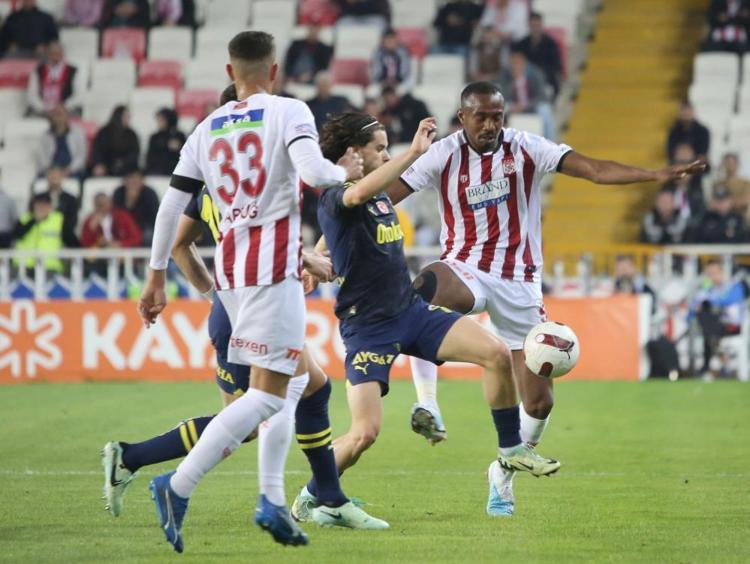 İsmail Kartalın takıntısı Fenerbahçeyi yaktı Tek sorumlusu Ali Koçtur
