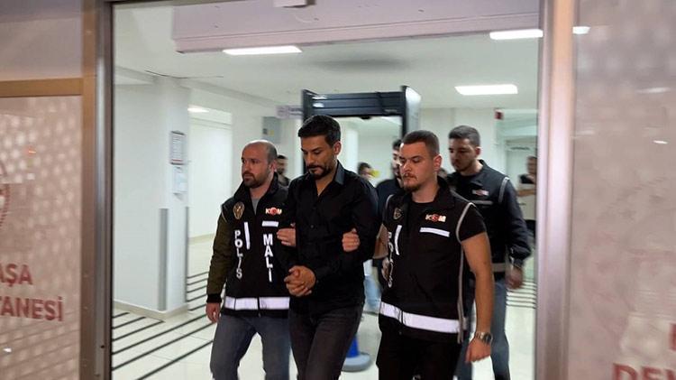 BANU PARLAKI BURADA GÖRDÜM, HİÇBİR BAĞLANTIM YOK
