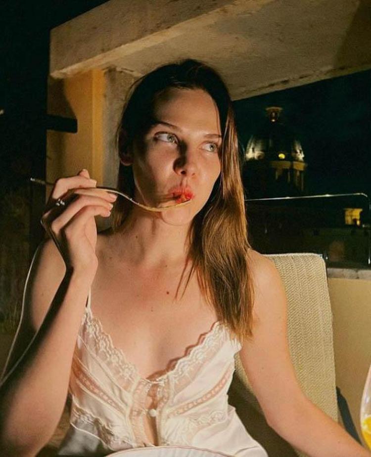 Alina Boz’un ricası şaşırttı ‘Benim kocam var’