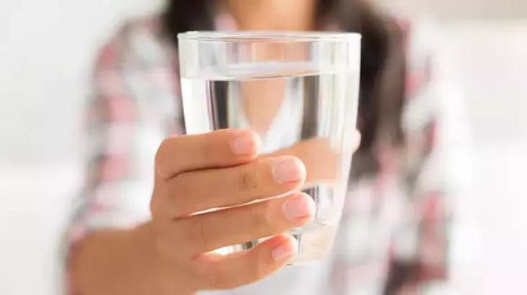Diyetsiz iğne ipliğe döndürüyor; Kalça ve göbek yağlarını 1 haftada eritiyor Bu 3 yöntem kilo vermeyi işkence olmaktan çıkardı