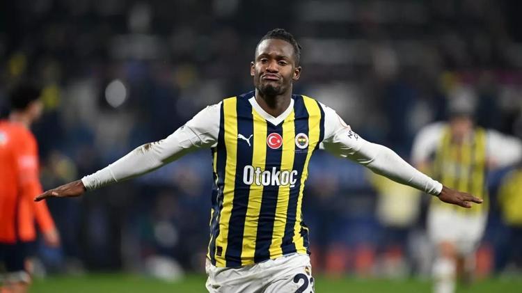 Fenerbahçede sarı kart sınırında olan futbolcular: Hangi oyuncu ceza sınırında