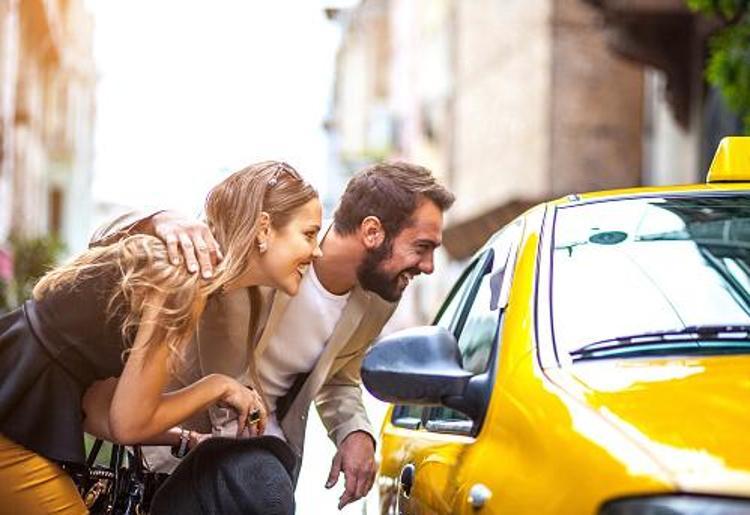 YARIM SAATTE 325 BİN LİRA İNDİRİMLİ FİYAT
