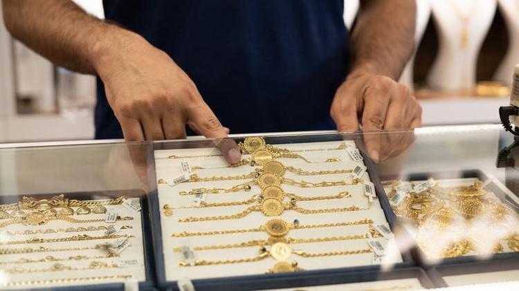 Altın fiyatlarında alım sürprizi İslam Memiş son dakika gram altın tahmini yaptı