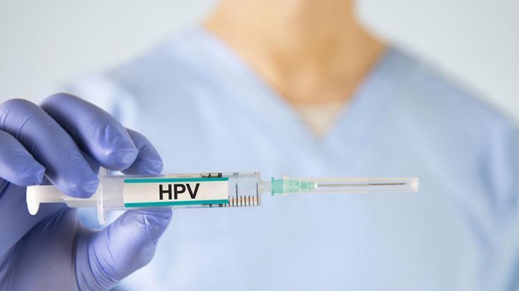 İnsan Papilloma Virüsü (HPV) nedir HPV enfeksiyonu nasıl bulaşır, kadınlarda ve erkeklerde belirtileri neler, HPV virüsü kendiliğinden geçer mi