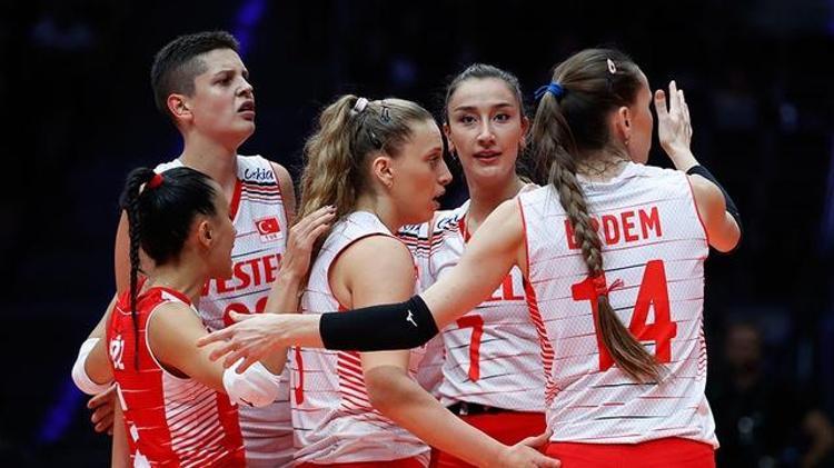 Türkiye Hollanda voleybol maçı saat kaçta, hangi kanalda