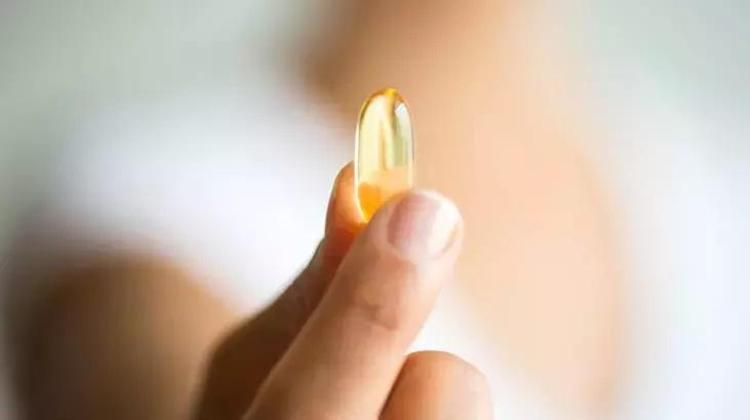 Balık yağının bu riski var: Omega-3 nasıl kullanılmalı 40-69 yaş arasında kriz yaratıyor