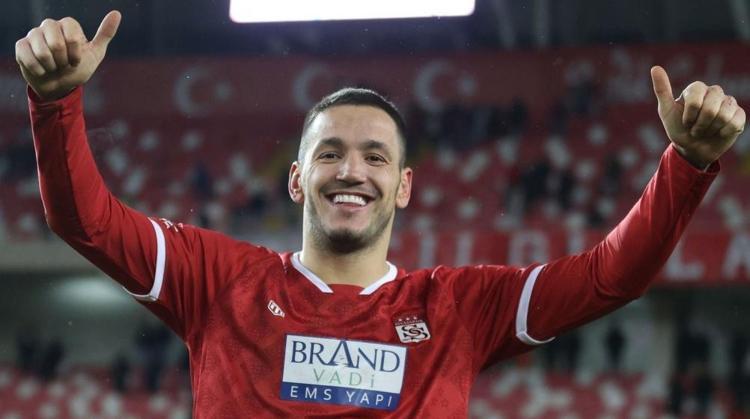 Süper Lig gol kralı kim oldu Kaç gol attı 2024 Süper Lig gol krallığında zirvede kim var