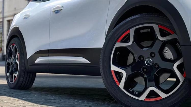 SUV modelde bu fiyat görülmedi; Opel o modelin fiyatını dibe indirdi
