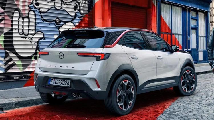 SUV modelde bu fiyat görülmedi; Opel o modelin fiyatını dibe indirdi