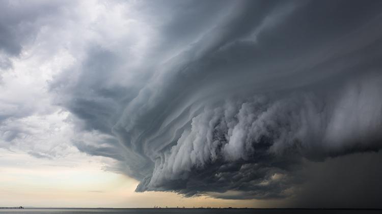 Meteoroloji son dakika duyurdu Çok kuvvetli geliyor, iller ve saatler açıklandı