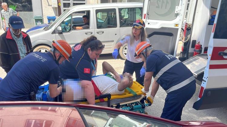 Karısını başka erkekle basınca olanlar oldu Mahalleli inanamadı, iç çamaşırıyla kaldı