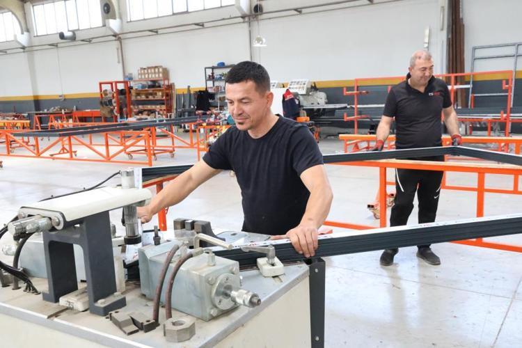 Yüksek enerji tasarrufu sağlayan cam balkonlara talep her geçen gün artıyor
