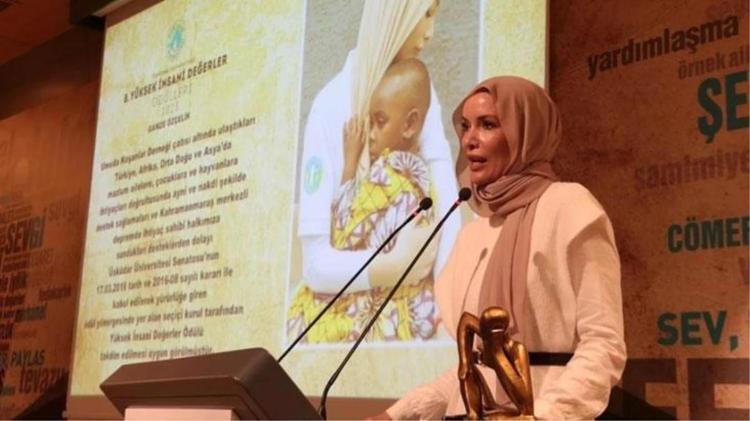 Gamze Özçelik çocuğu var mı Ailenin Yeni Üyesi Reshad Strikin kaç çocuğu var İkilinin önceki evlilikleri ne zaman bitti