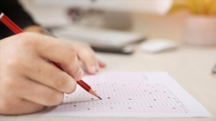 Eşit ağırlık bölüm taban puanları 2024 PDF: Üniversitelerin 2 e 4 yıllık eşit ağırlık bölümleri hangileri