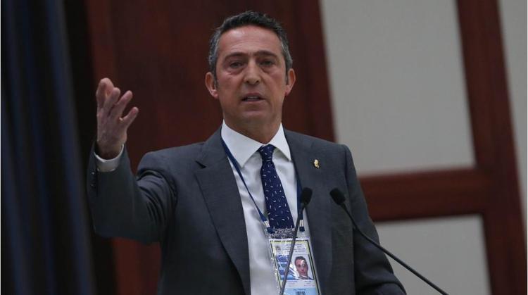 Ali Koç döneminde kaç teknik direktör değişti, kaç futbolcu alındı Fenerbahçede Ali Koç kaç kupa aldı