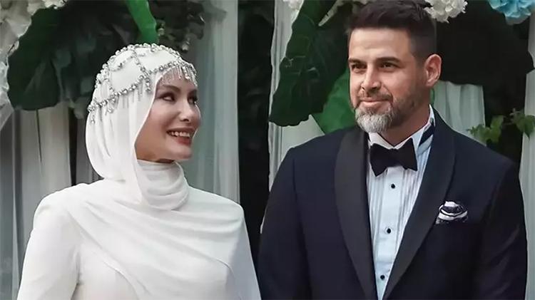 Gamze Özçelik ile nikah masasına oturan Reshad Strikten duygusal paylaşım