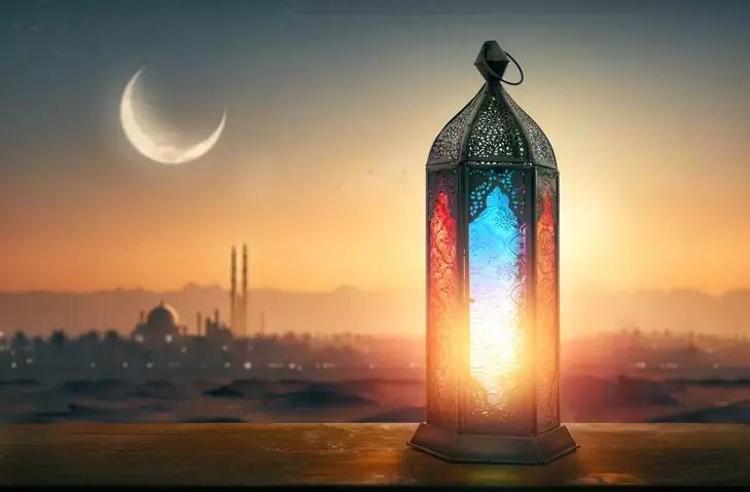 Eid mubarak ne demek, ne anlama geliyor Eid mubarak 2021 kutlama mesajları