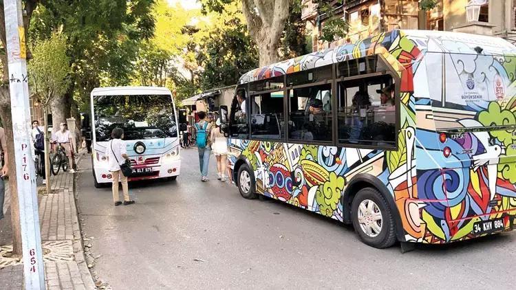 Adalarda Azmanbüs krizi yükseliyor: Kartal - Pendik minibüsü gibi