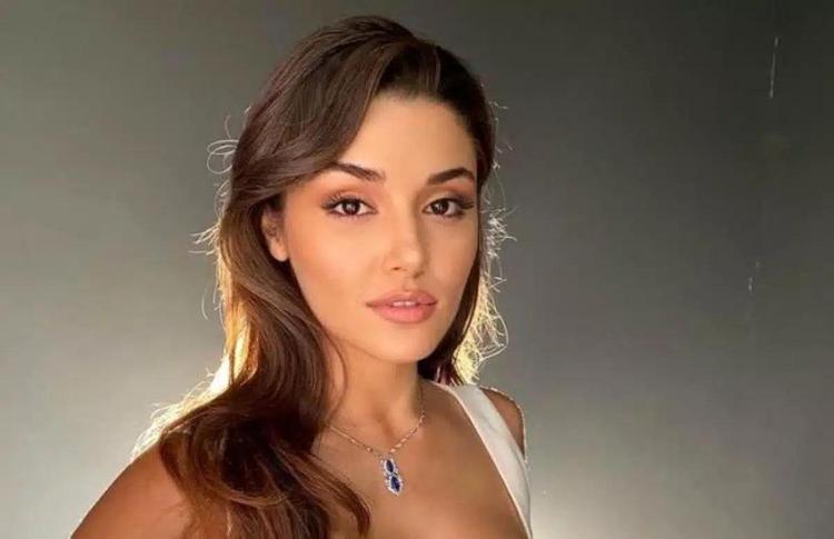 HAZAR ERGÜÇLÜ