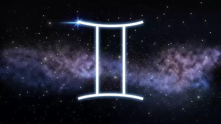 Haziran biterken 3 burç aşk anahtarını buluyor Astrolog Mine Ölmez: Aklının ekmeğini yiyecek 5 burç için Temmuz şovu başlıyor