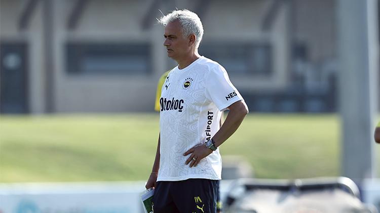 İsmail Kartalın takımdan gönderdiği yıldız Mourinhonun yeni prensi oldu