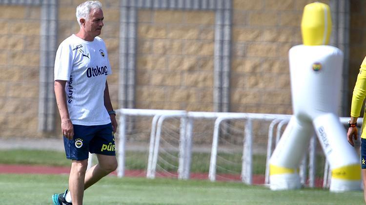 İsmail Kartalın takımdan gönderdiği yıldız Mourinhonun yeni prensi oldu