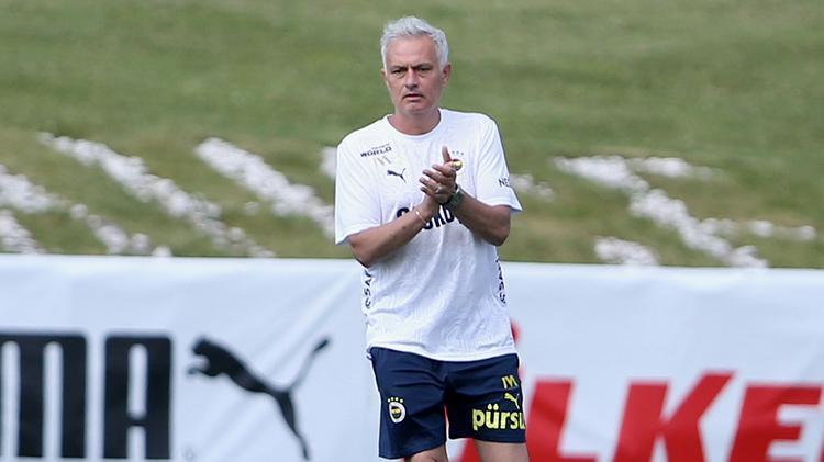 İsmail Kartalın takımdan gönderdiği yıldız Mourinhonun yeni prensi oldu