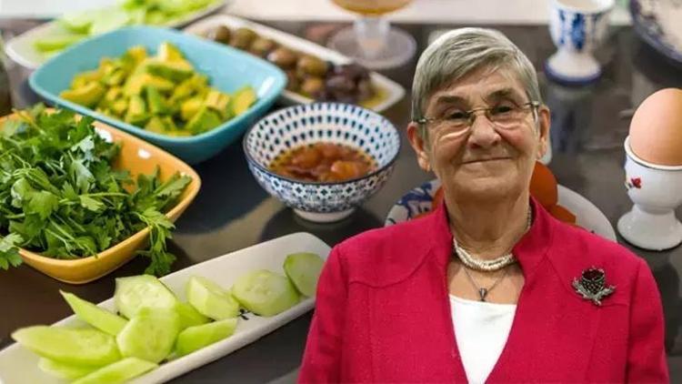 Meyve yemek için günün en doğru saatini Canan Karatay açıkladı