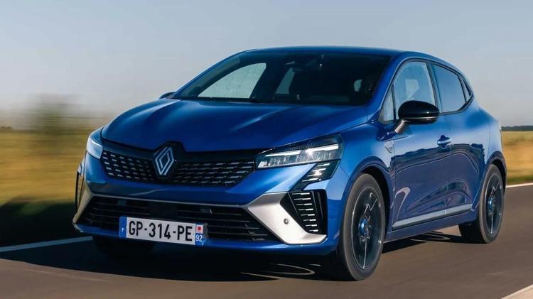 Sonunda Renault Clio Cross fiyatı belli oldu; En ucuz SUV model araç piyasasında sürpriz yaptı